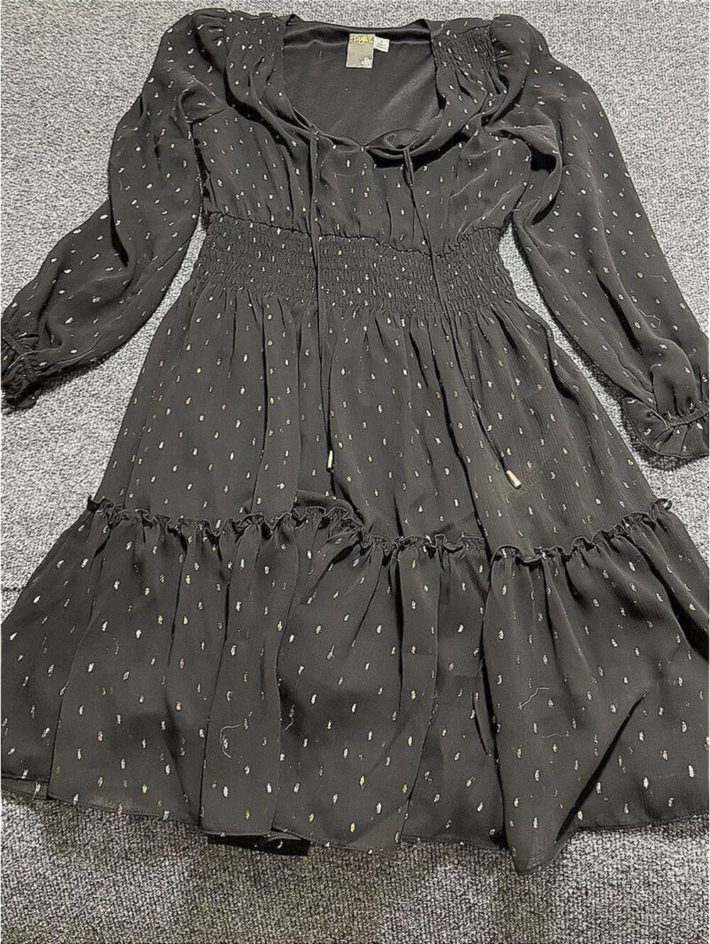 Taylor Women’s Size 6 Black Metallic Dot Chiffon Midi Dress Smocked Waist